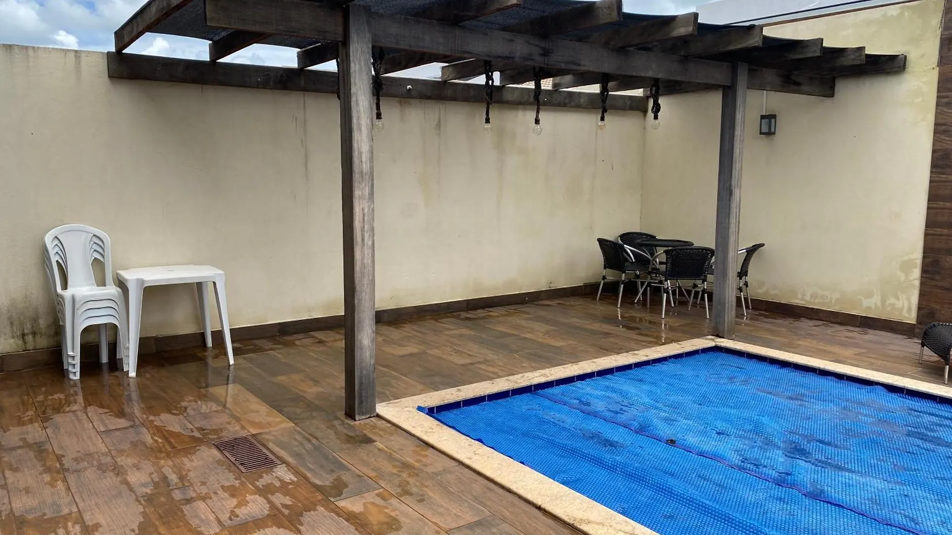 Casa Com Piscina E Duas Suites Perto Do Parque Lagoa Quente カルダス・ノバス 0*,  ブラジル